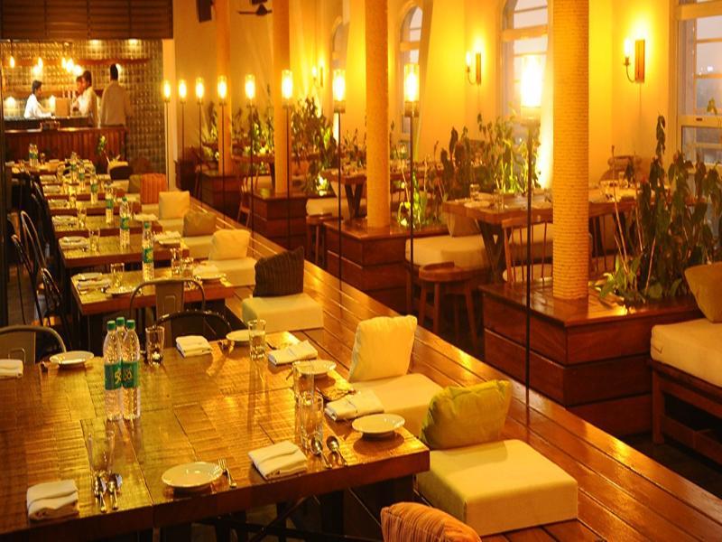 Hablis Chennai Hotel Buitenkant foto